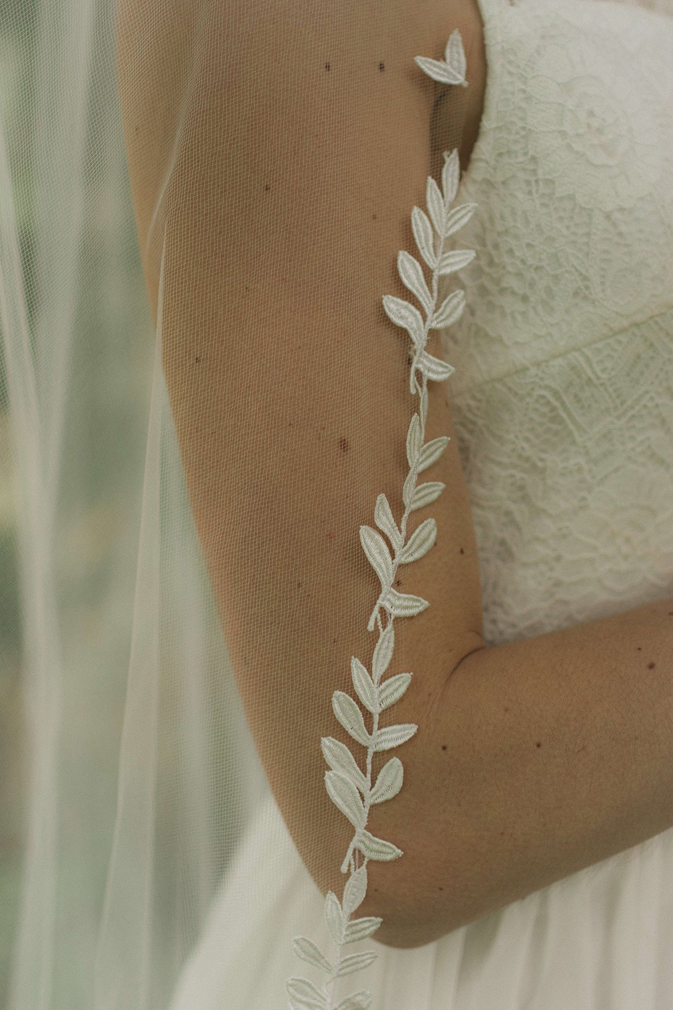Forest Leaf Veil