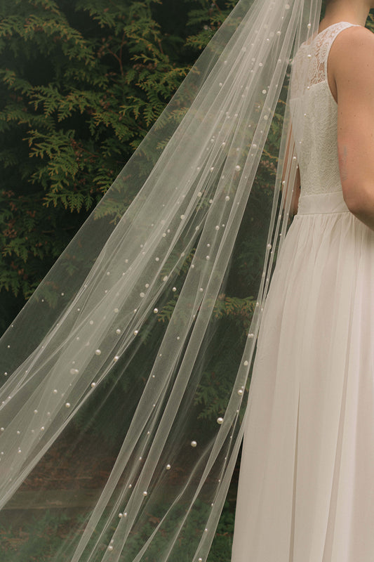 Pearl Wave Veil