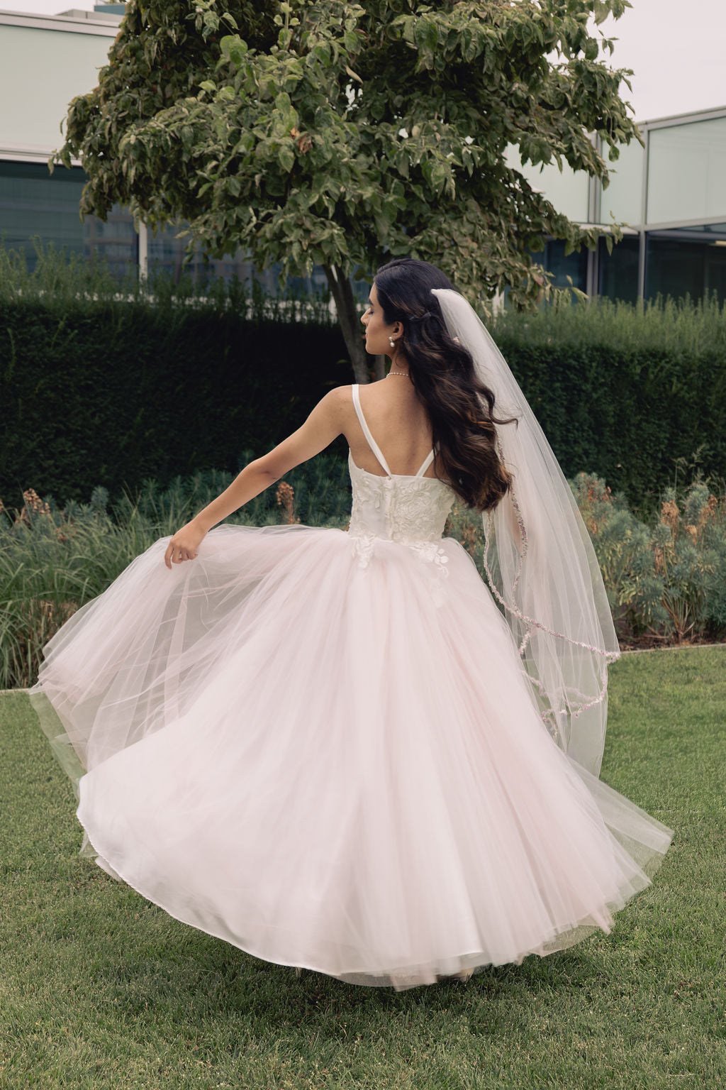Princess - Lace & Tulle Ballgown