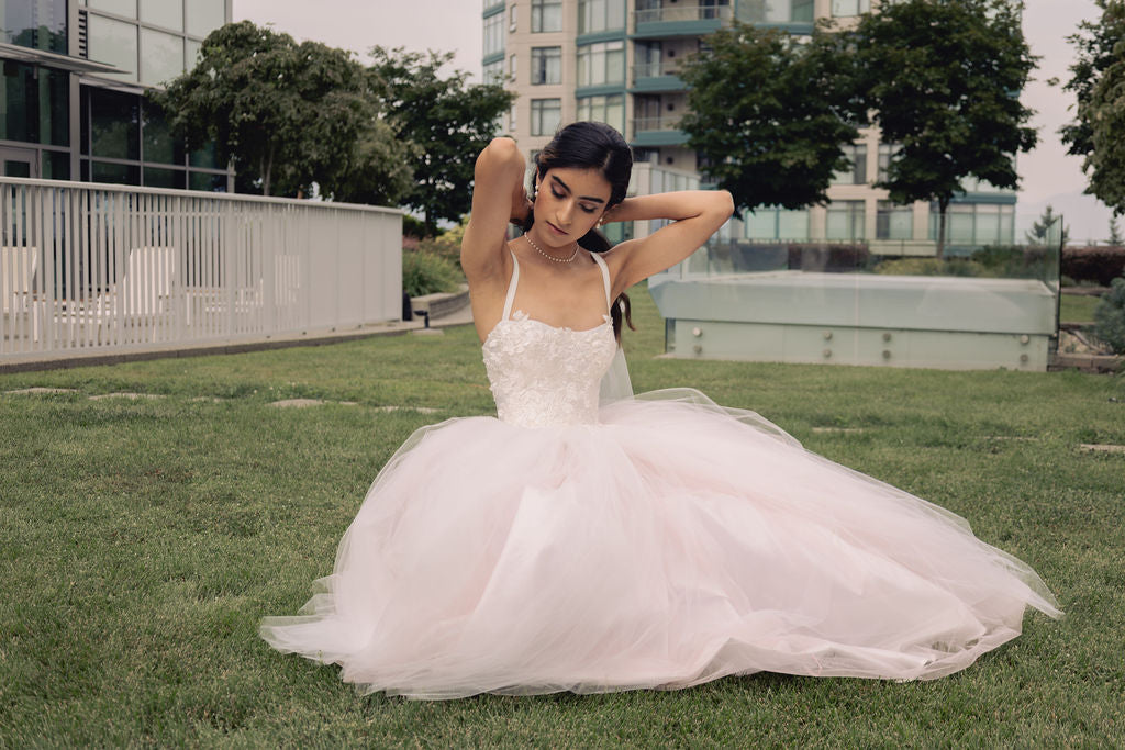 Princess - Lace & Tulle Ballgown